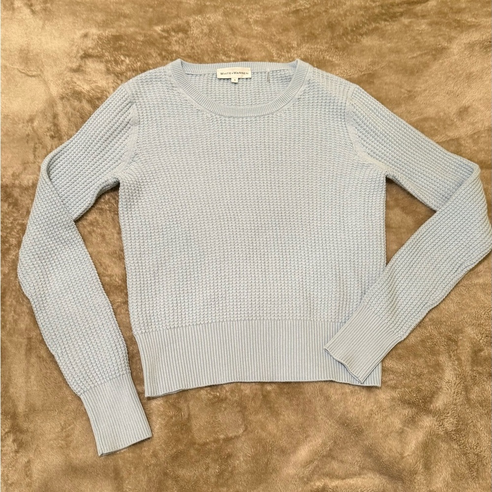 Barely worn, cute light blue sweater white + Warren